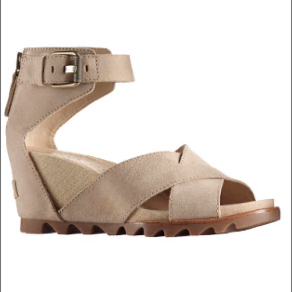 Sorel Joanie ll wedge sandal ankle strap w/ zipper